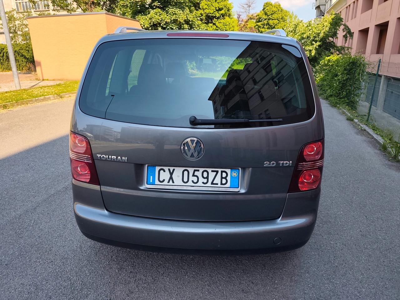 Volkswagen Touran 2.0 16V TDI Highline cinghia fatta