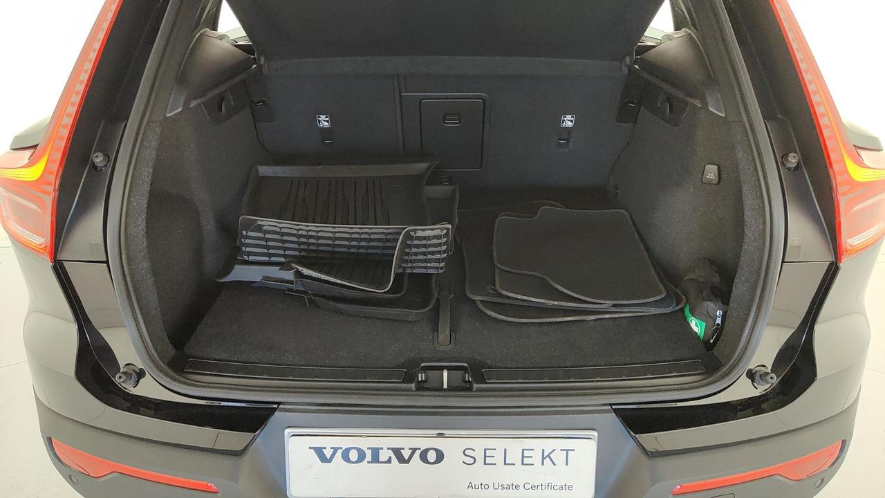 VOLVO XC40 2.0 b3 Core auto