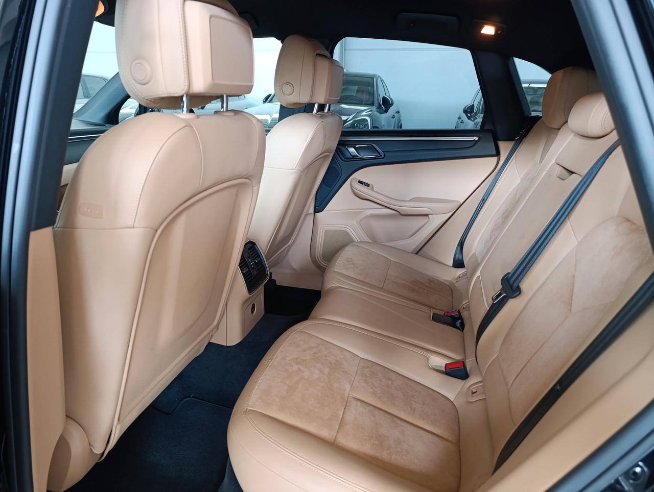 Porsche Macan 2.0 252cv pdk