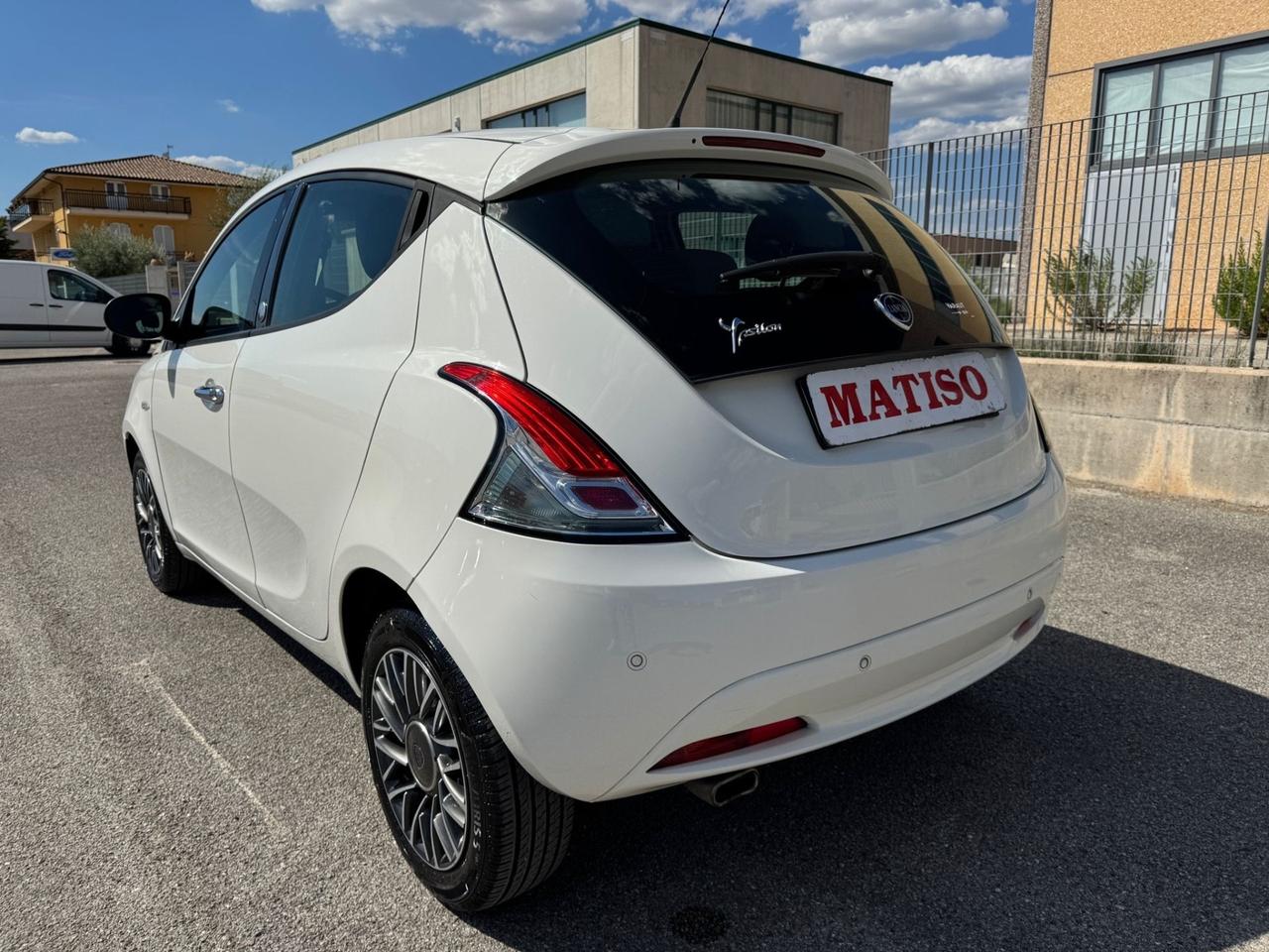 Lancia Ypsilon 1.2 benzina/GPL Ecochic Gold