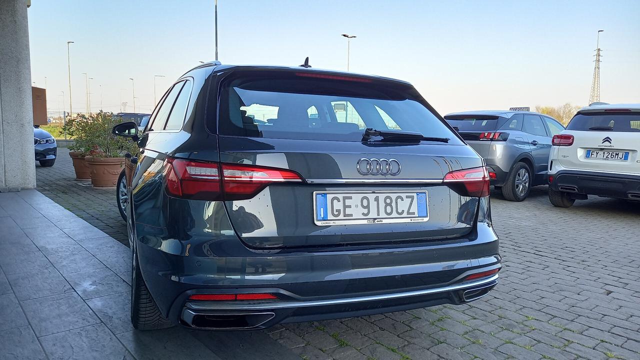 Audi A4 Avant 35 TDI/163 CV S tronic Business Advanced