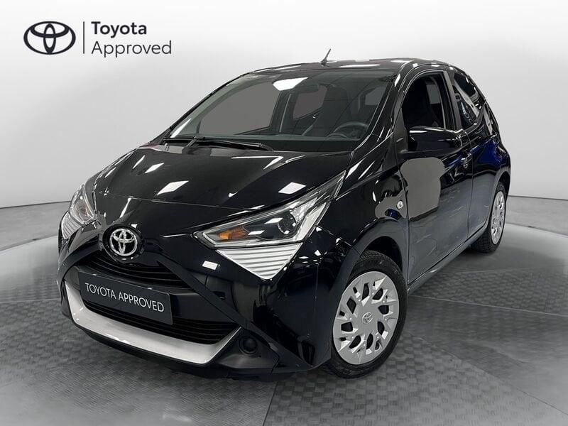 Toyota Aygo Connect 1.0 VVT-i 72 CV 5 porte x-play MMT