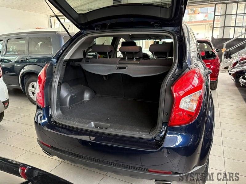 Ssangyong Korando KORANDO 2.0 E-XDI 2WD MT LIMITED EDITION NAVI - GOMME 4 STAG. - CATENA DI DISTR.