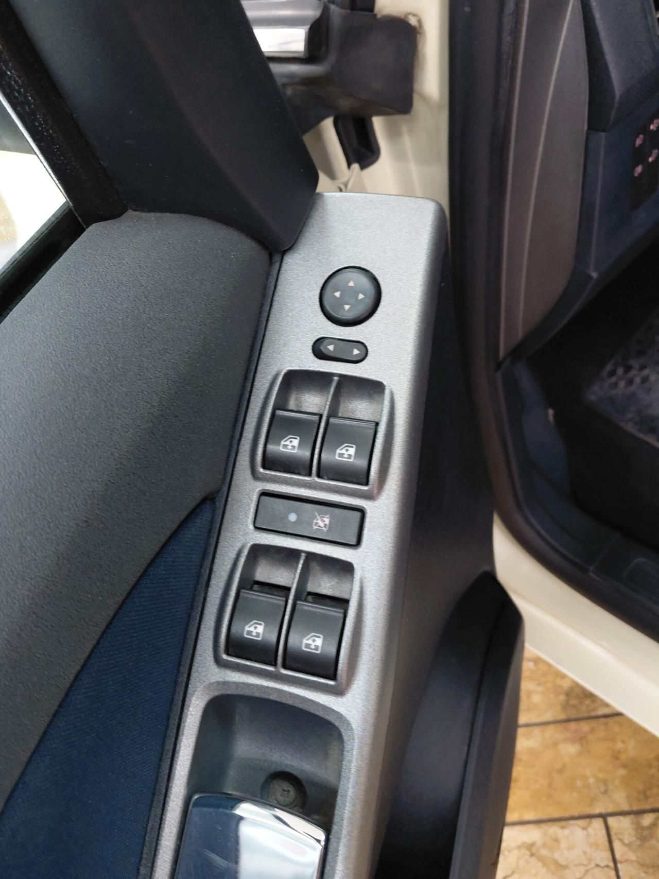 Lancia MUSA 1.3 Multijet 16V 90 CV Oro Plus