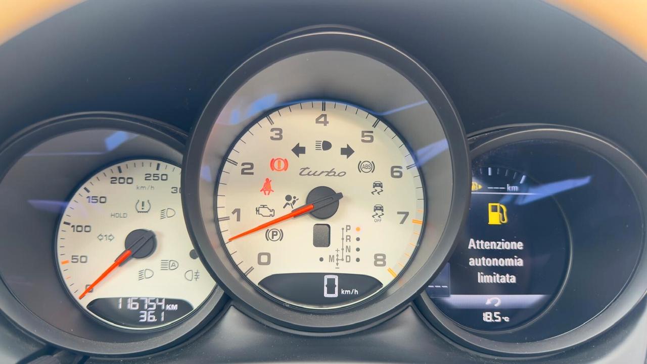 Porsche Macan 3.6 Turbo