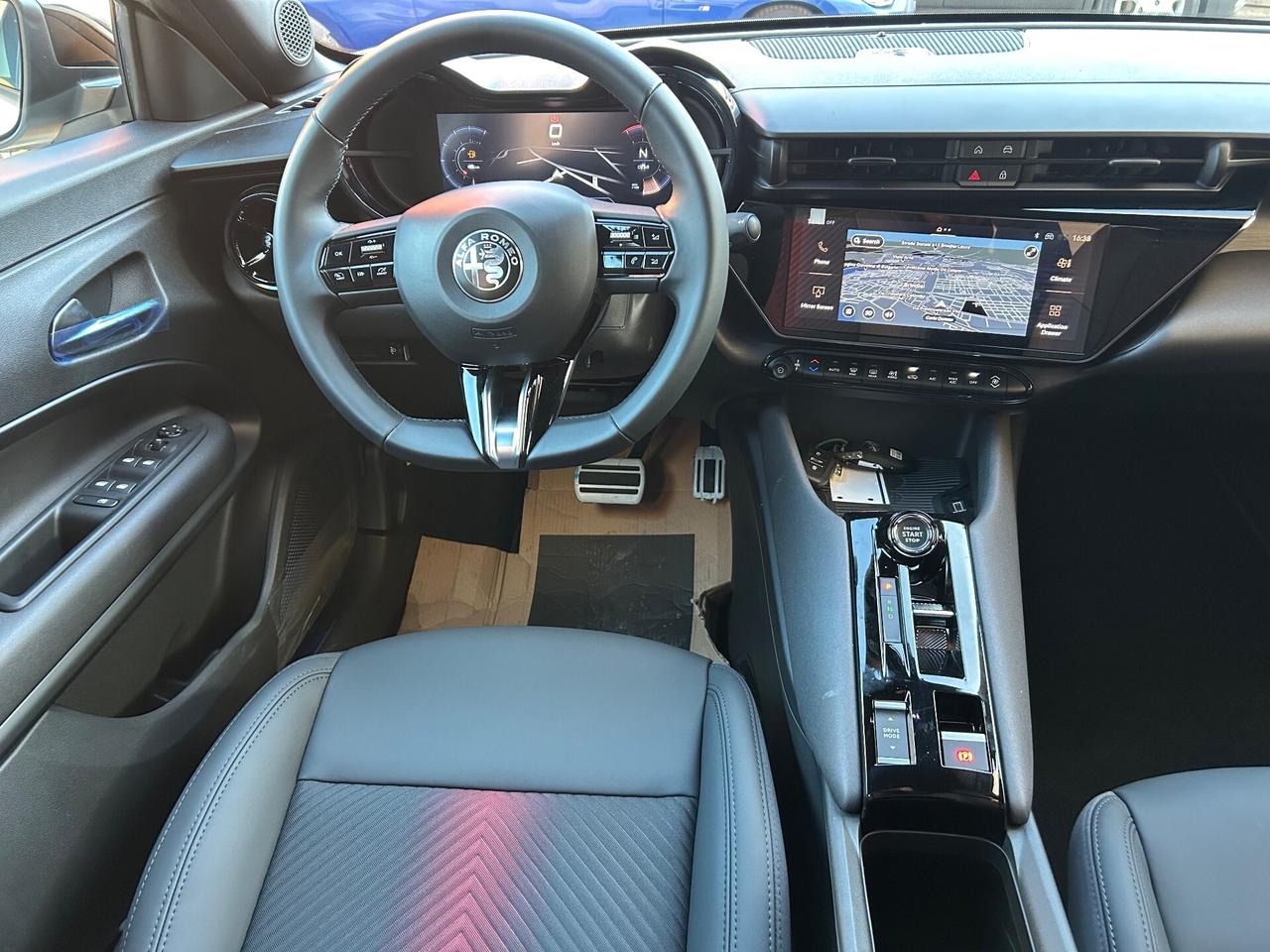 Alfa Romeo Junior 1.2 145 CV Hybrid eDCT6 Ti