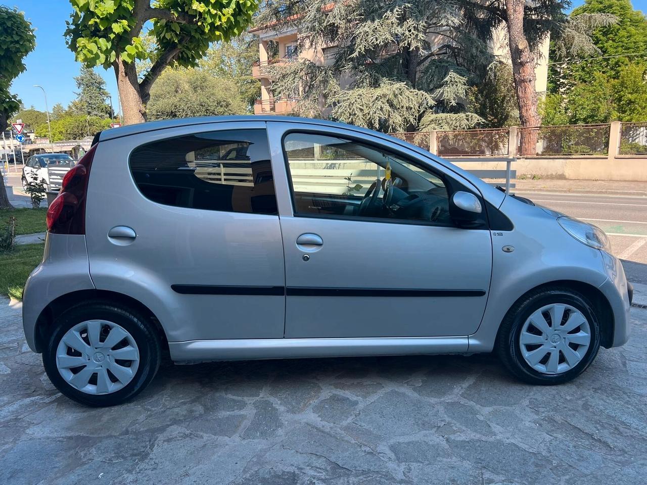 PEUGEOT 107 1.0 68cv 5p ACTIVE NEOPATENTATI