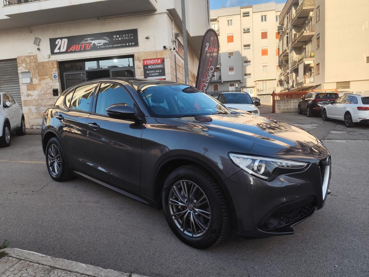 Alfa Romeo Stelvio 2.2 JTDM * 180 CV * Executive * Pelle * Navi * DISTRIBUZIONE E MODIFICA FATTE * Garantita 12 Mesi