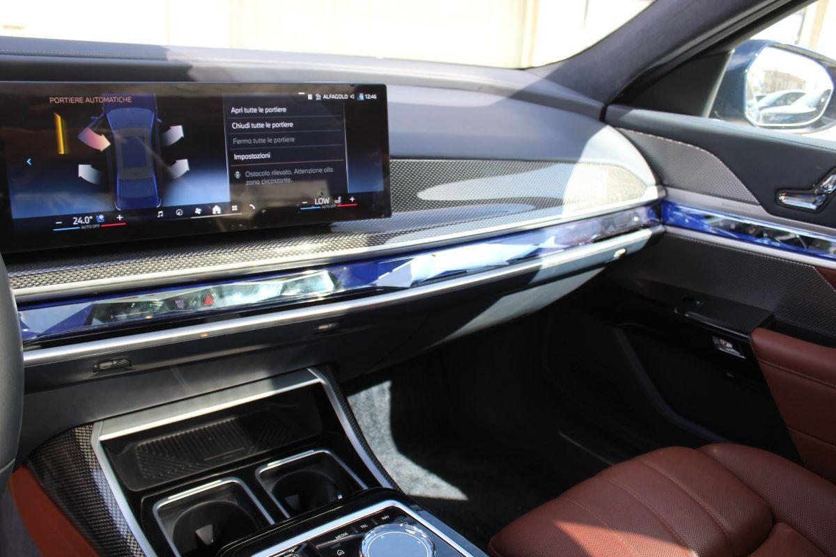 BMW - Serie 7 - 740d xDrive Msport