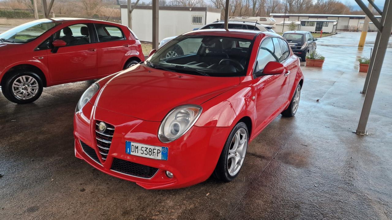 Alfa Romeo MiTo 1.6 JTDm 16V Distinctive Sport Pack