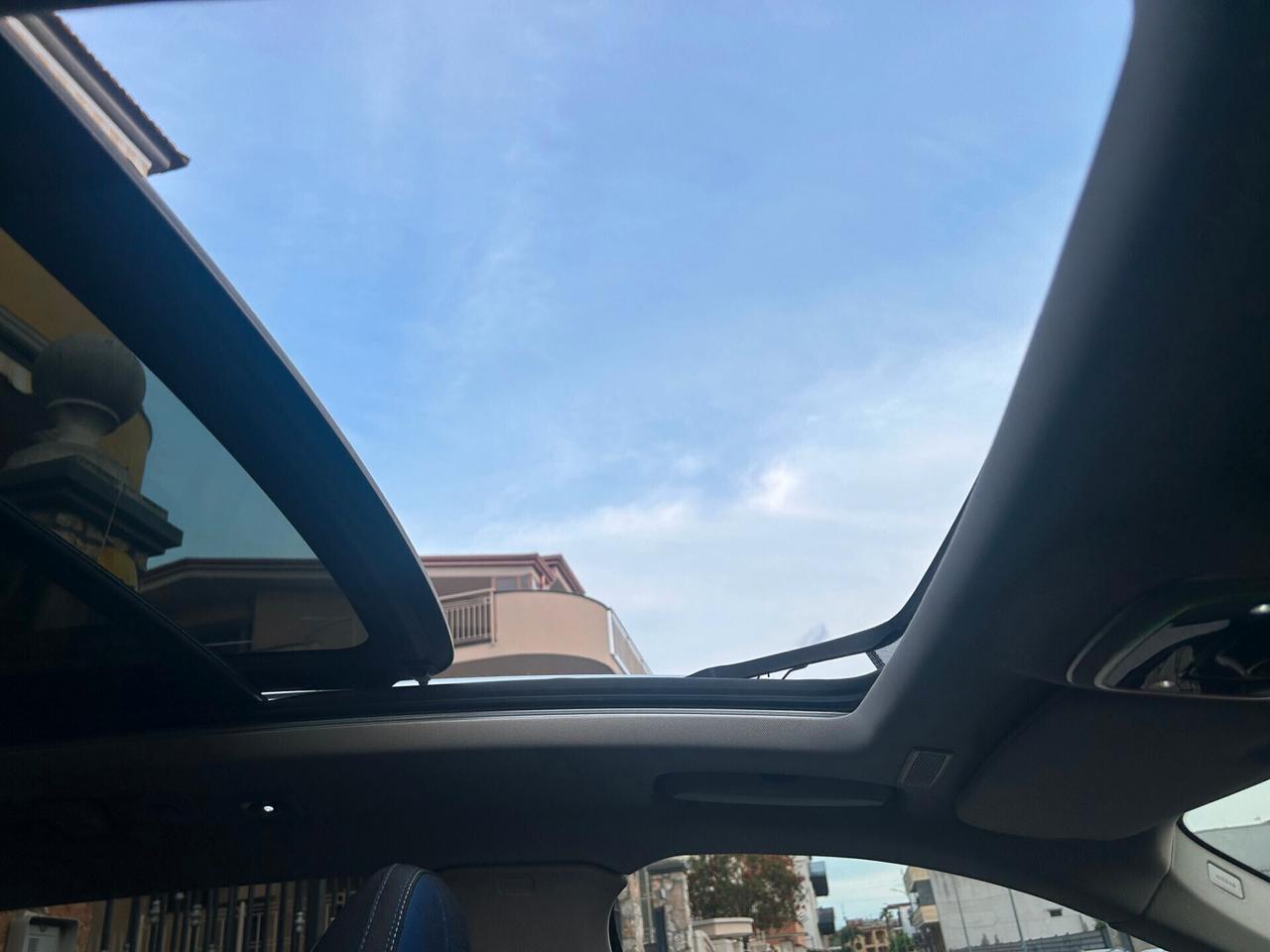 Lynk&co 01 PHEV