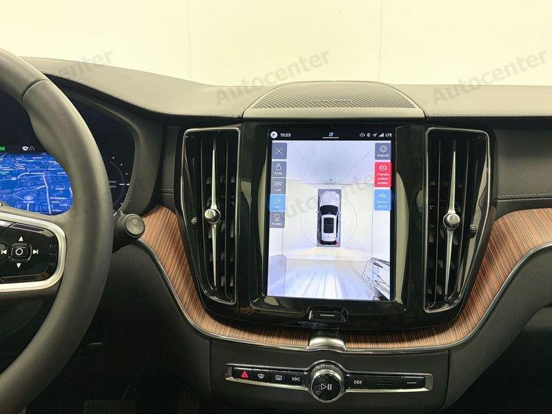 Volvo XC60 XC60 T6 PLUG IN RECHARGE PHEV ULTIMATE DARK AWD AUT