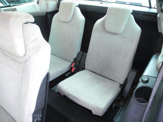 CITROEN C4 Grand Picasso 1.6 Turbo THP 140cv autom. - 7 POSTI
