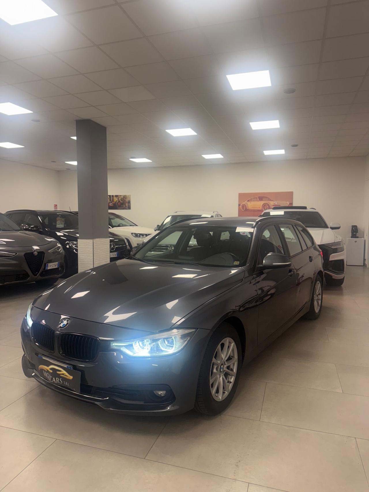 Bmw 318 318d Touring Business Advantage aut.