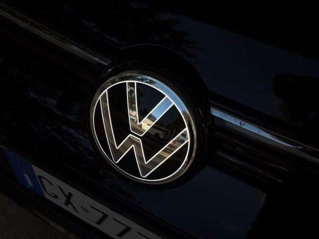 VOLKSWAGEN Golf 2.0 TDI 150 CV DSG SCR Editon Plus
