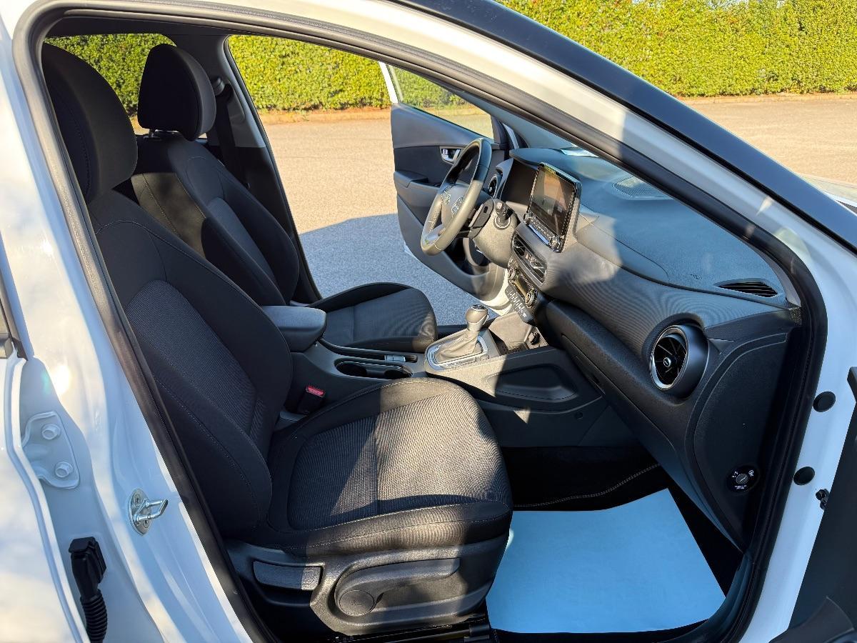 HYUNDAI Kona 1.6 CRDI Hybrid 48V DCT XLine Safety Pack 136 C.V.