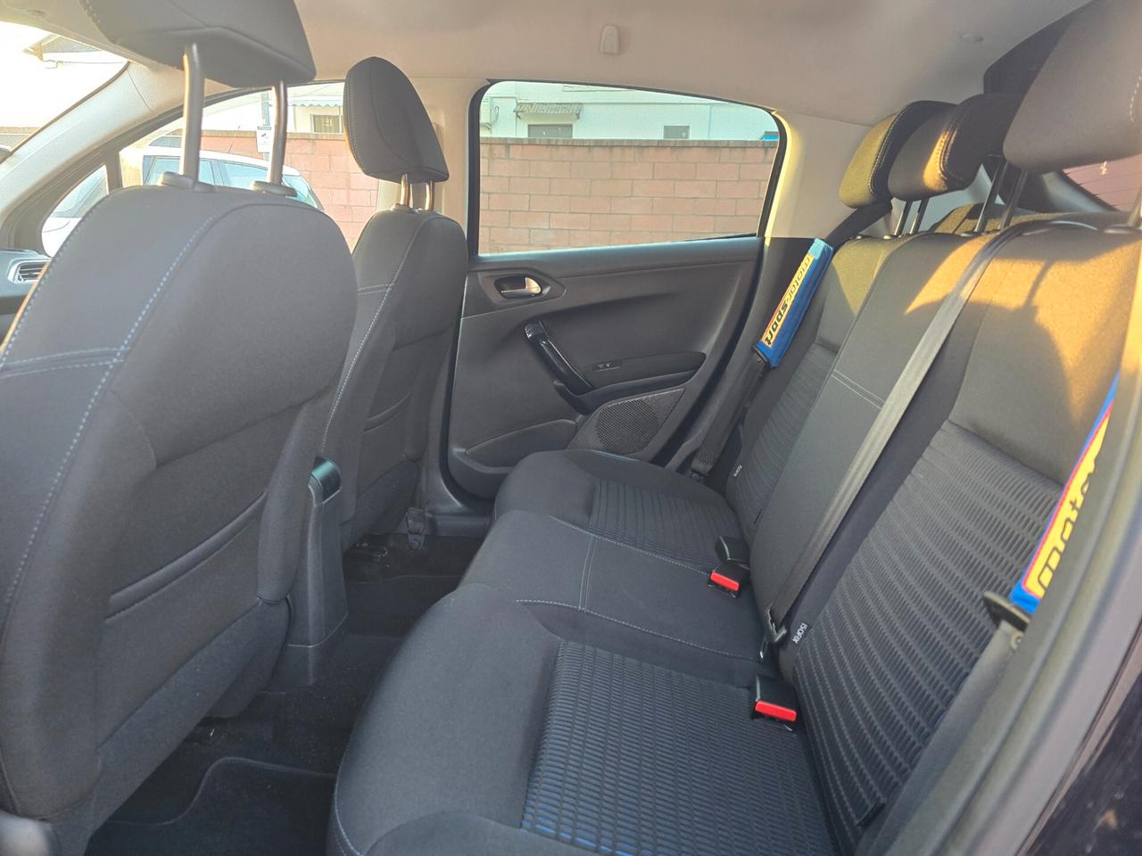 PEUGEOT 208 1.2 Benzina 82 CV FULL, PERFETTA