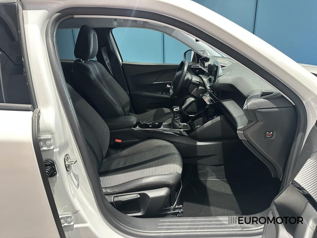 Peugeot 2008 1.5 BlueHDi Allure Pack