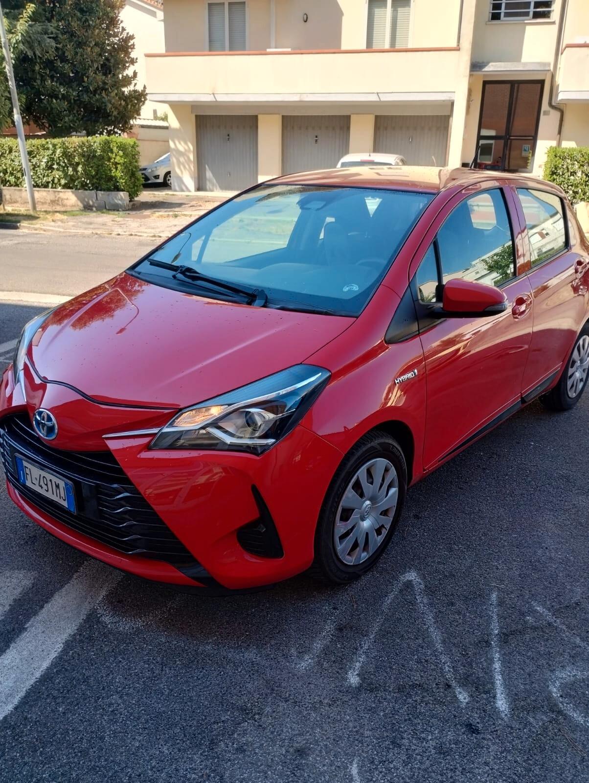 Toyota Yaris 1.5 Hybrid 5 porte Active