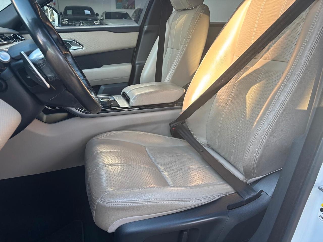 Land Rover Range Rover Velar Land Rover Range Rover Velar R-Dynamic 2.0d 240CV