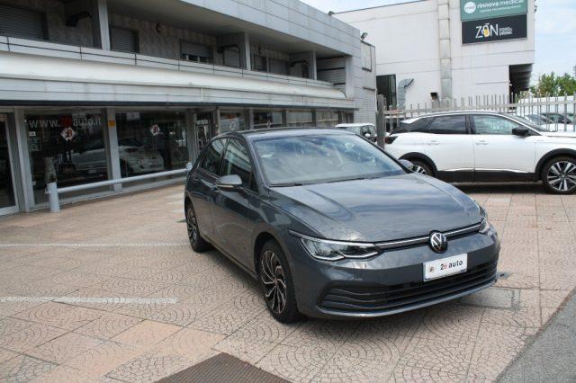 VOLKSWAGEN Golf 1.0 eTSI EVO DSG Life