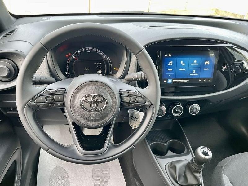Toyota Aygo X 1.0 Active 72cv - KM0