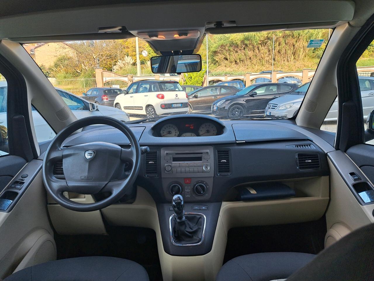 Lancia MUSA 1.4 16V Platino Plus