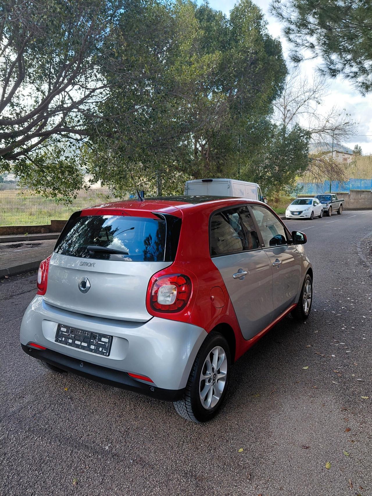 Smart ForFour 70 1.0 Passion
