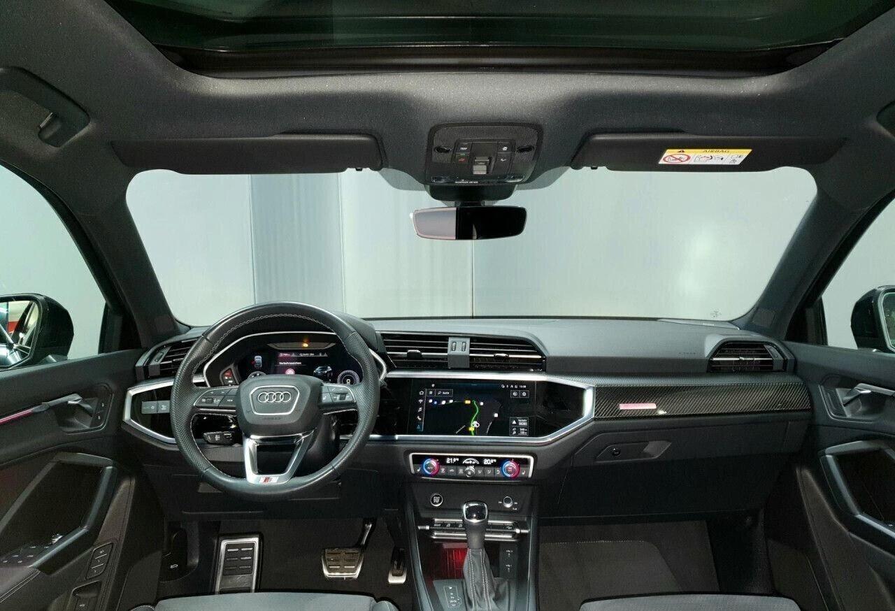Audi Q3 SPORTBACK 35 TDI QUATTRO S LINE / PANORAMA / R20 / MATRIX
