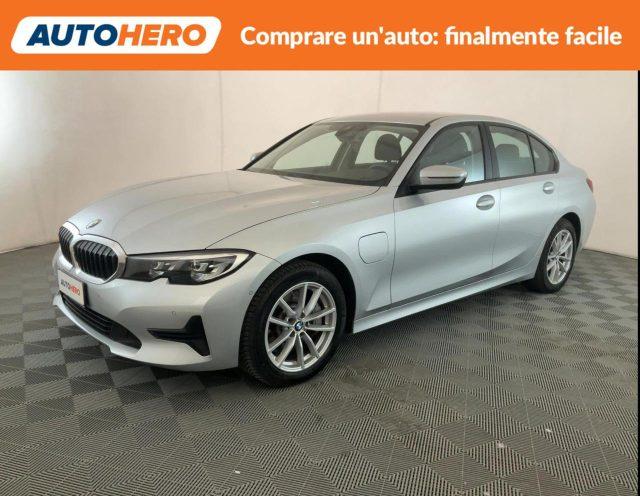 BMW 330 e Business Advantage