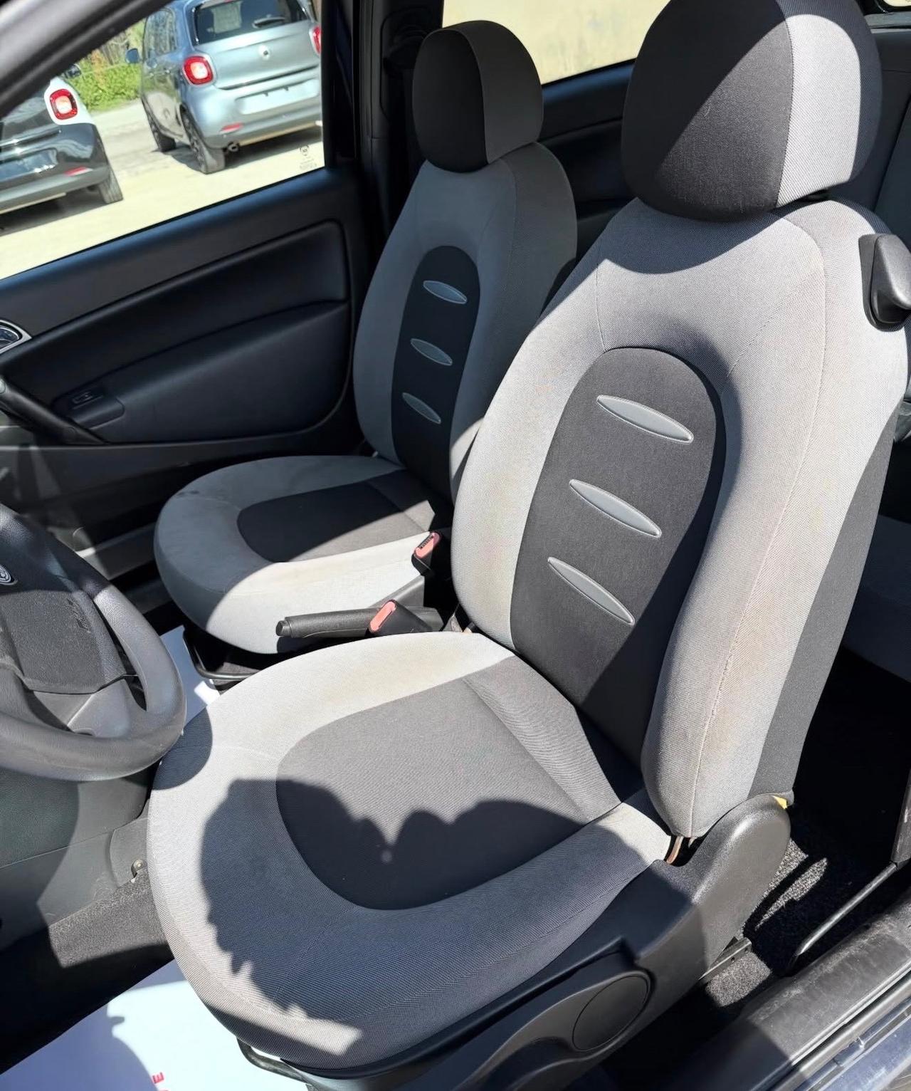 Lancia Ypsilon 1.2 Oro Bianco