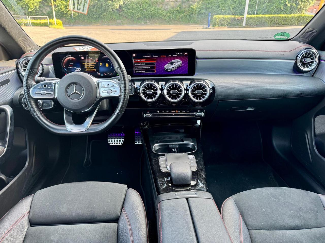 Mercedes-benz CLA 180 d Premium