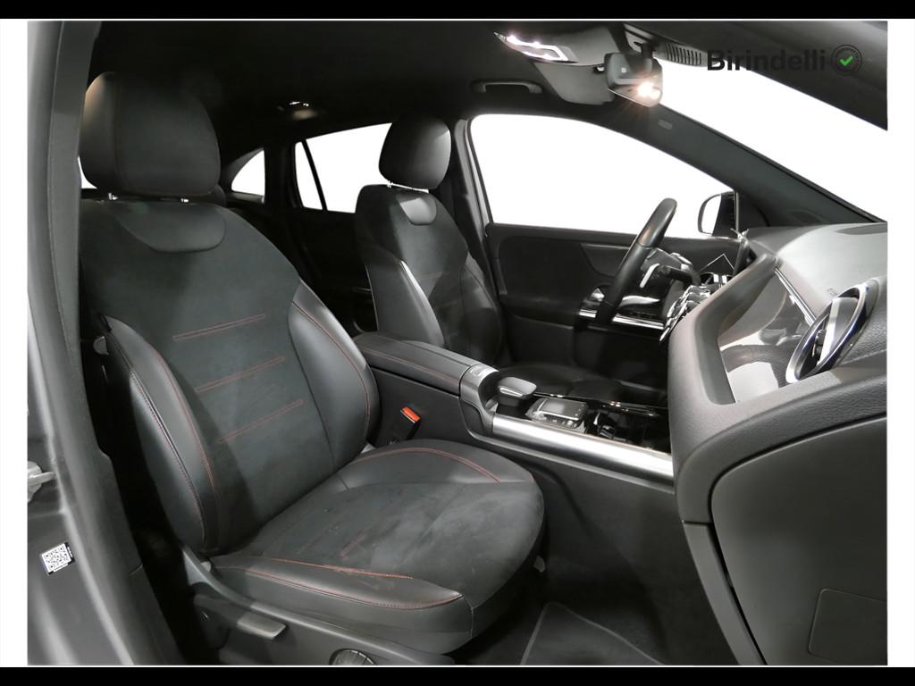 Mercedes-Benz GLA (H247) - GLA 200 d Automatic Premium