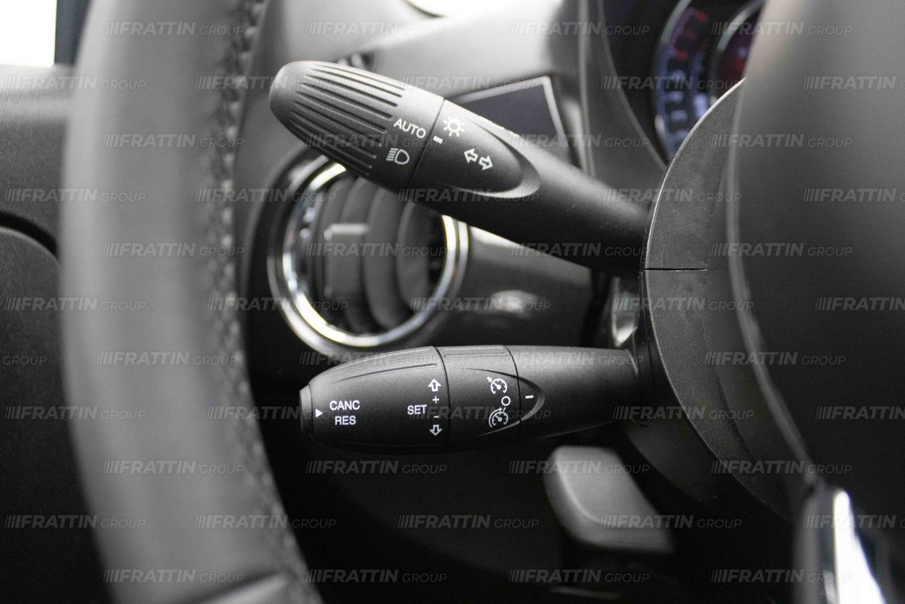 FIAT 500 (2015-->) 1.0 Hybrid Dolcevita