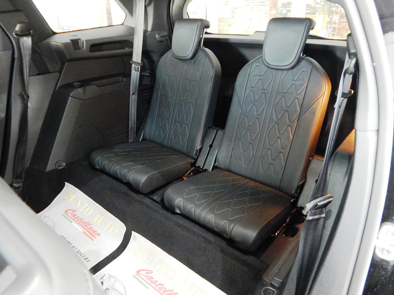 Peugeot 5008 1.5 bluehdi GT Pack 7 Posti EAT8 TETTO-NAVI-PELLE-PARK