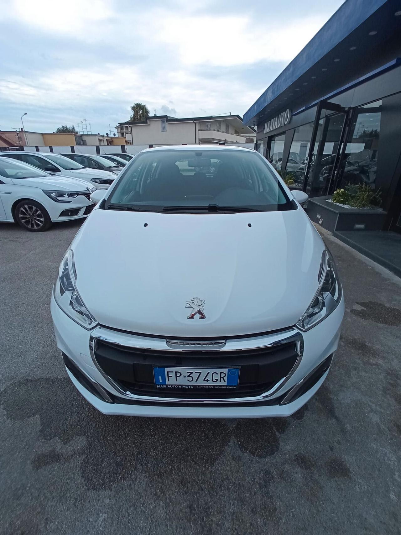 Peugeot 208 allure 2018