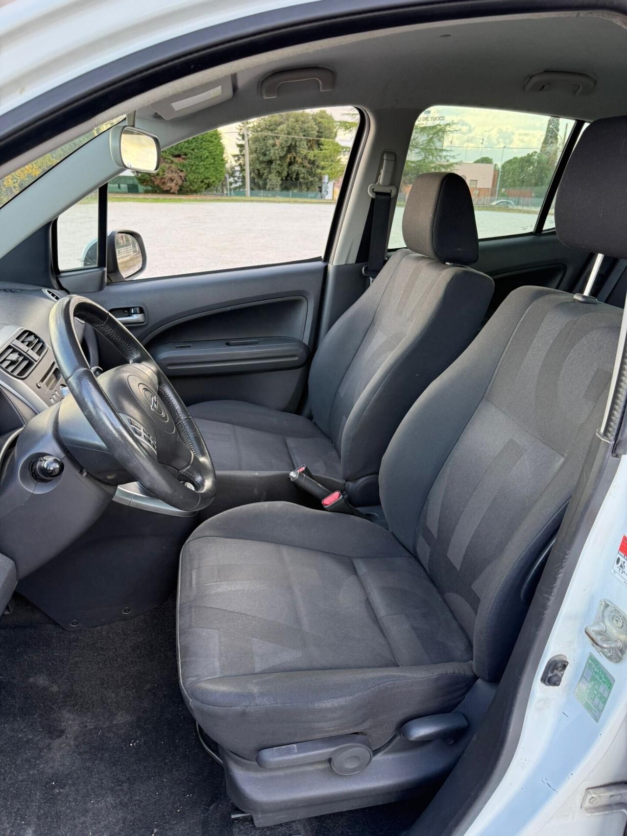 Opel Agila 1.0 benzina neopatentati UNIPRO