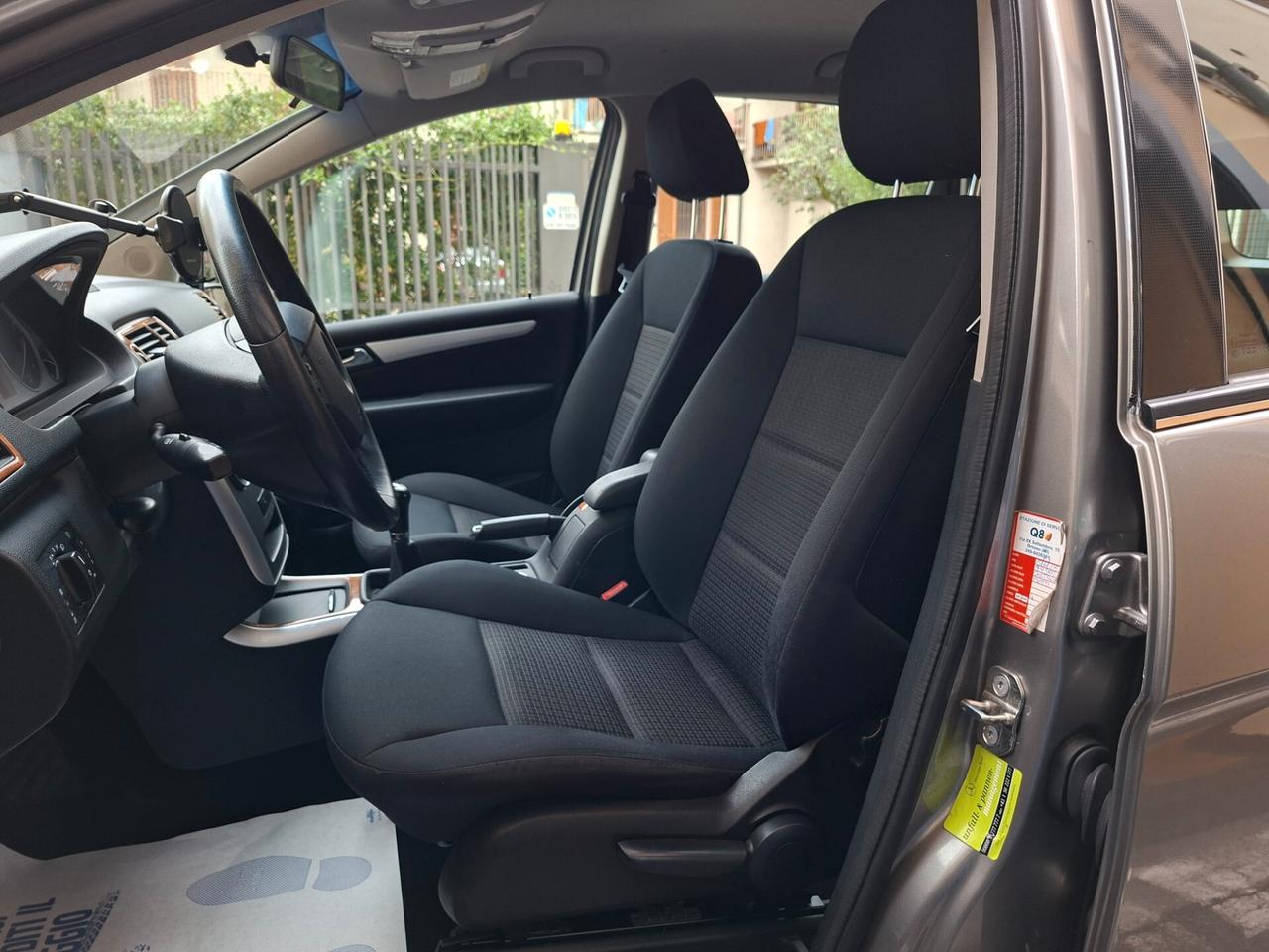 Mercedes-benz B 170 Chrome, adatta anche a neopatentati.