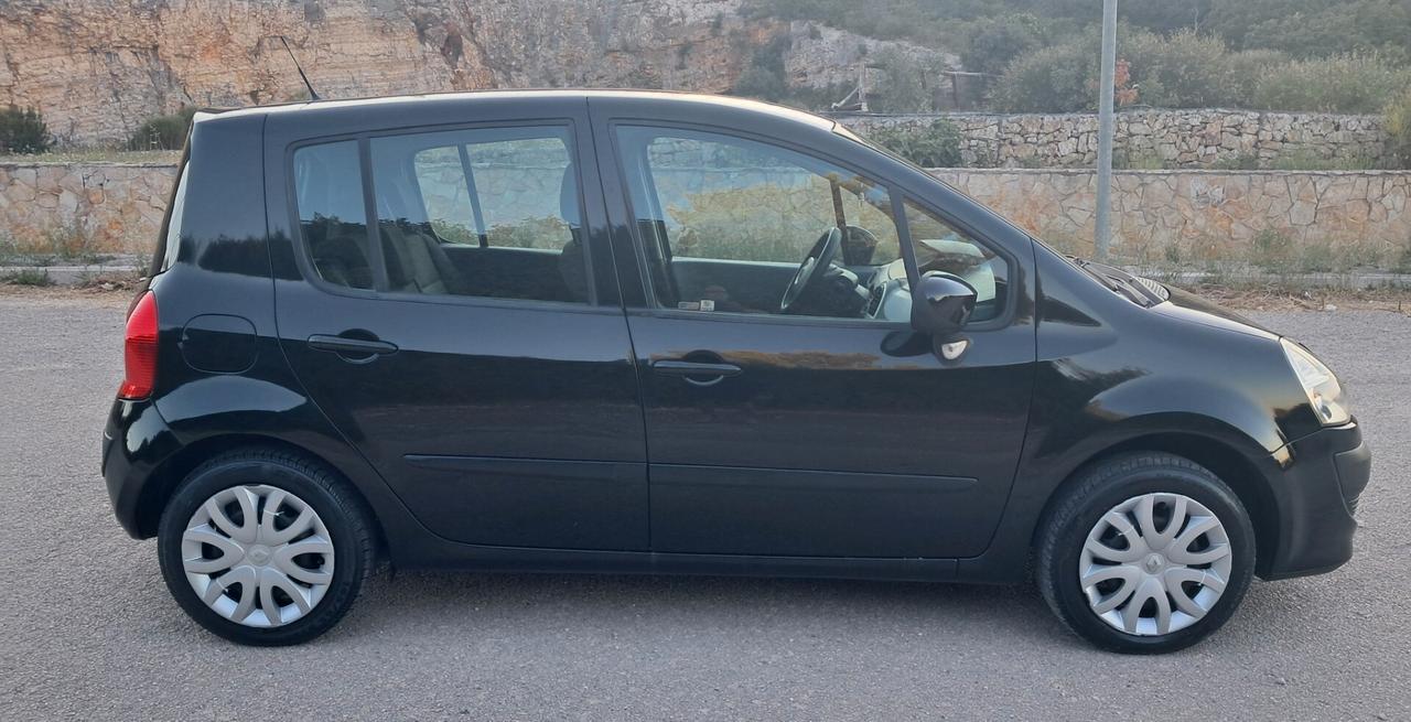 Renault Modus 1.2 16V GPL Dynamique