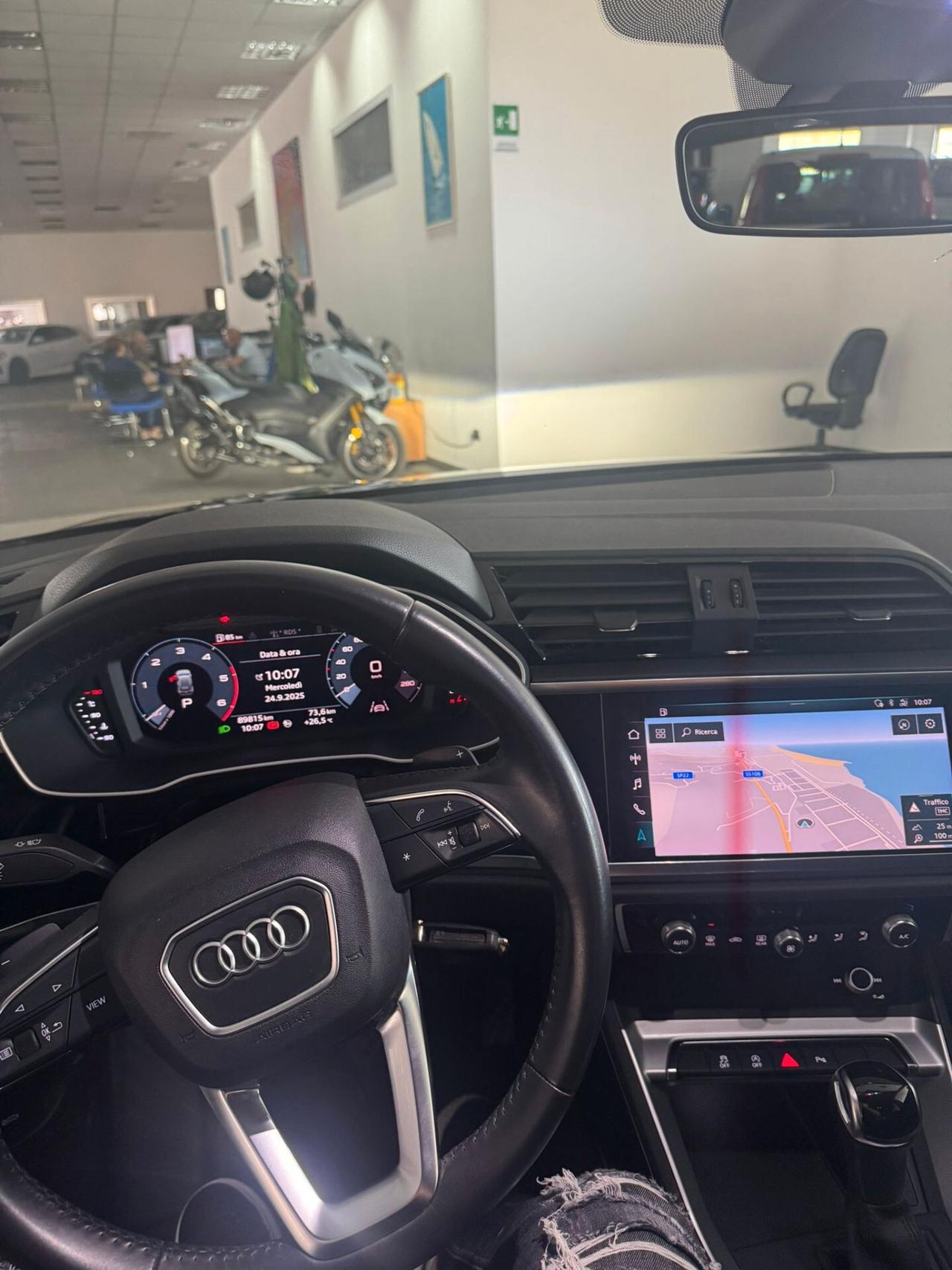 Audi Q3 35 TDI S tronic Business Advanced