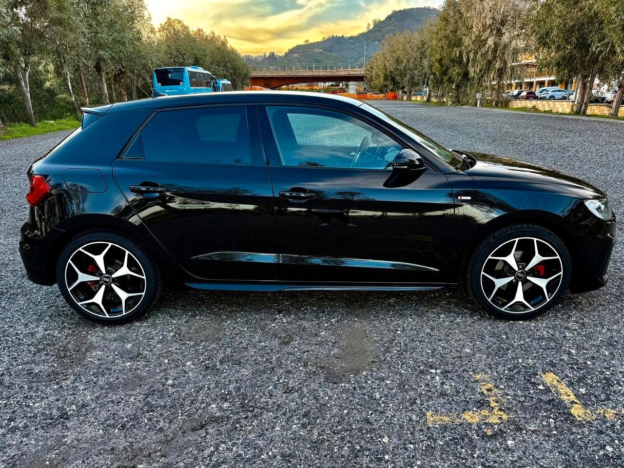 AUDI A1 TFSI STRONIC S LINE 115CV