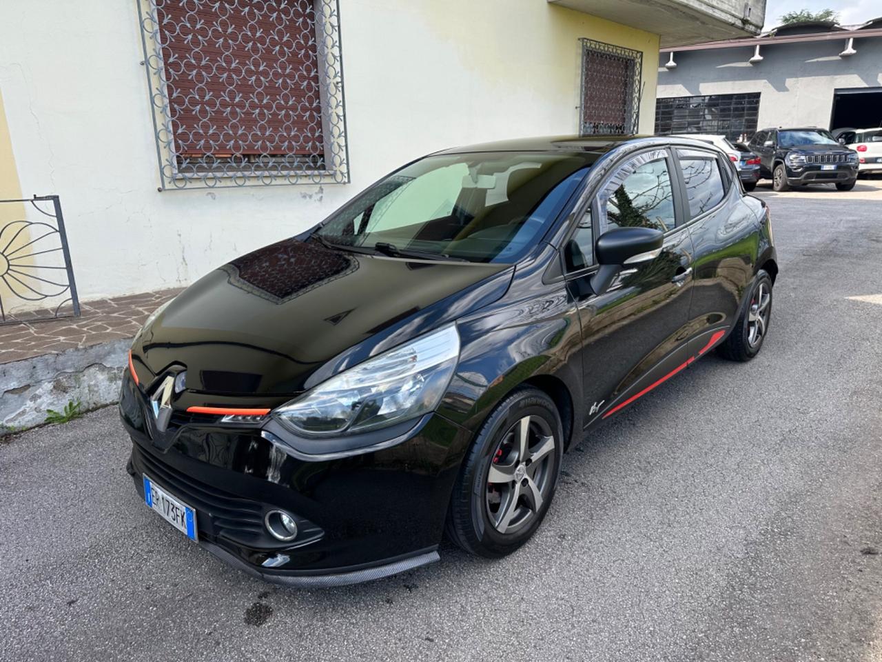 Renault Clio 1.2 75CV 5 porte Wave