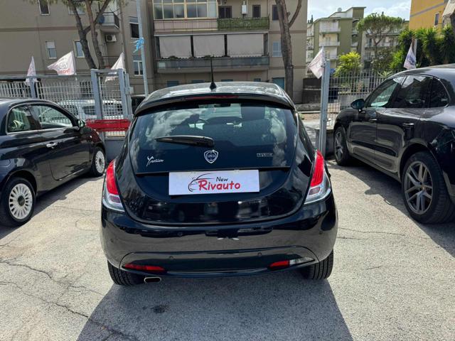 LANCIA Ypsilon 1.0 FireFly 5 porte S&S Hybrid Gold