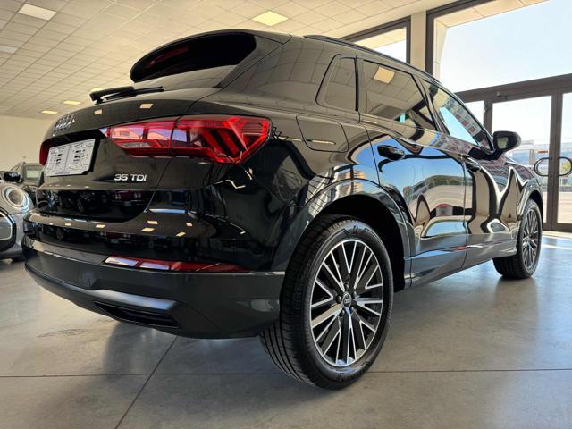 AUDI Q3 35 TDI S tronic Business Advanced