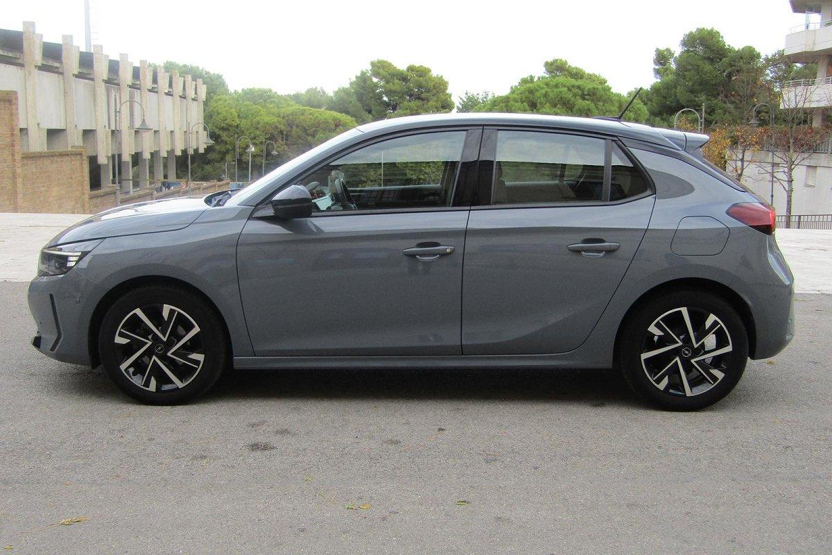 OPEL Corsa 1.2 GS