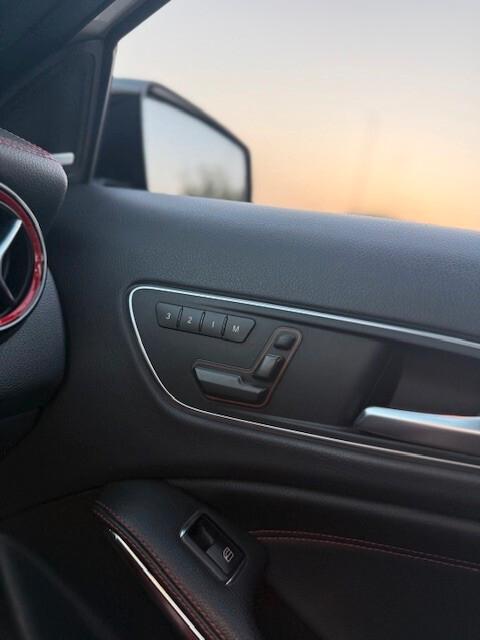 Mercedes-benz GLA 45 AMG 4Matic