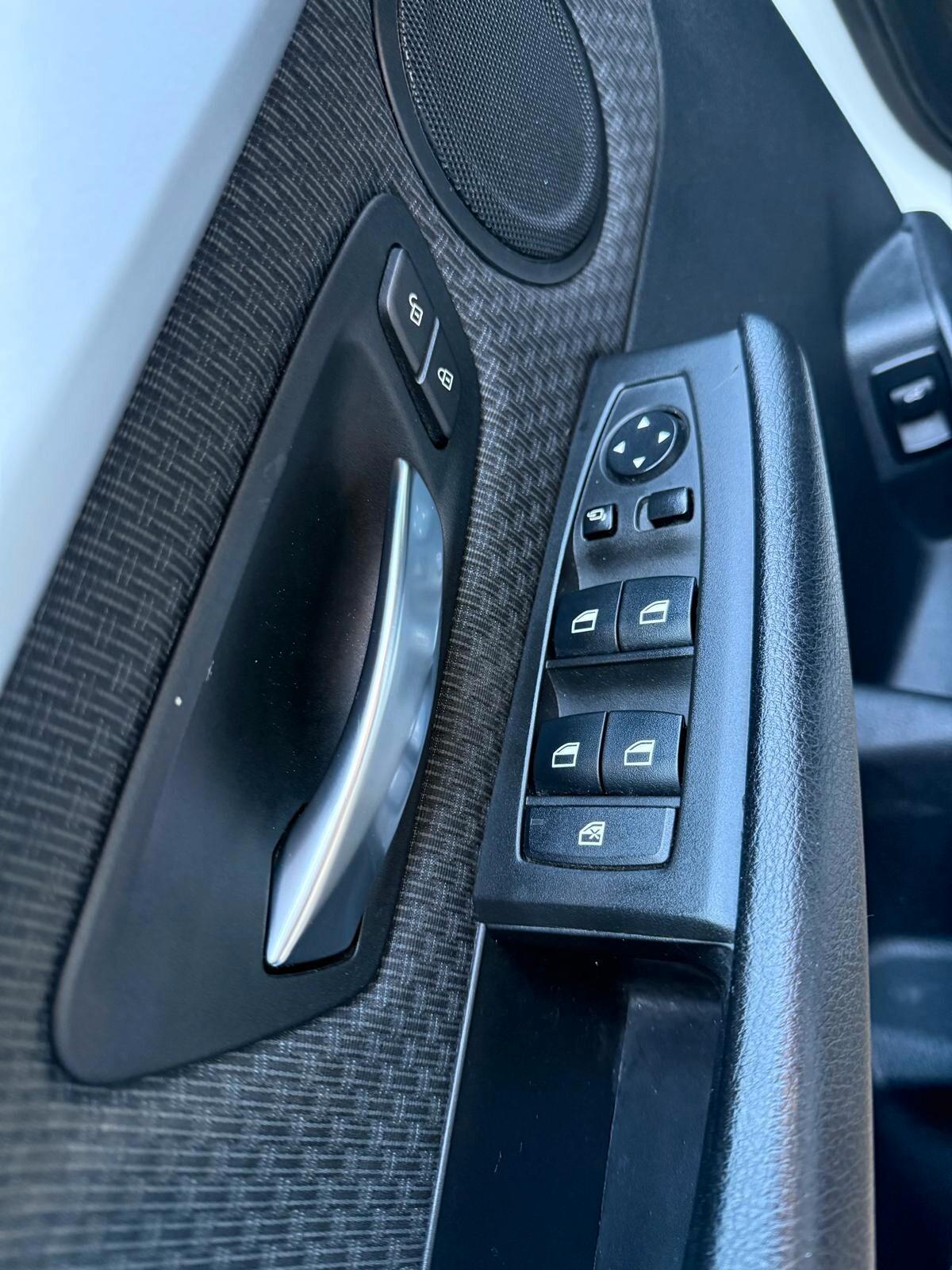 Bmw 2er Active Tourer 218d Luxury