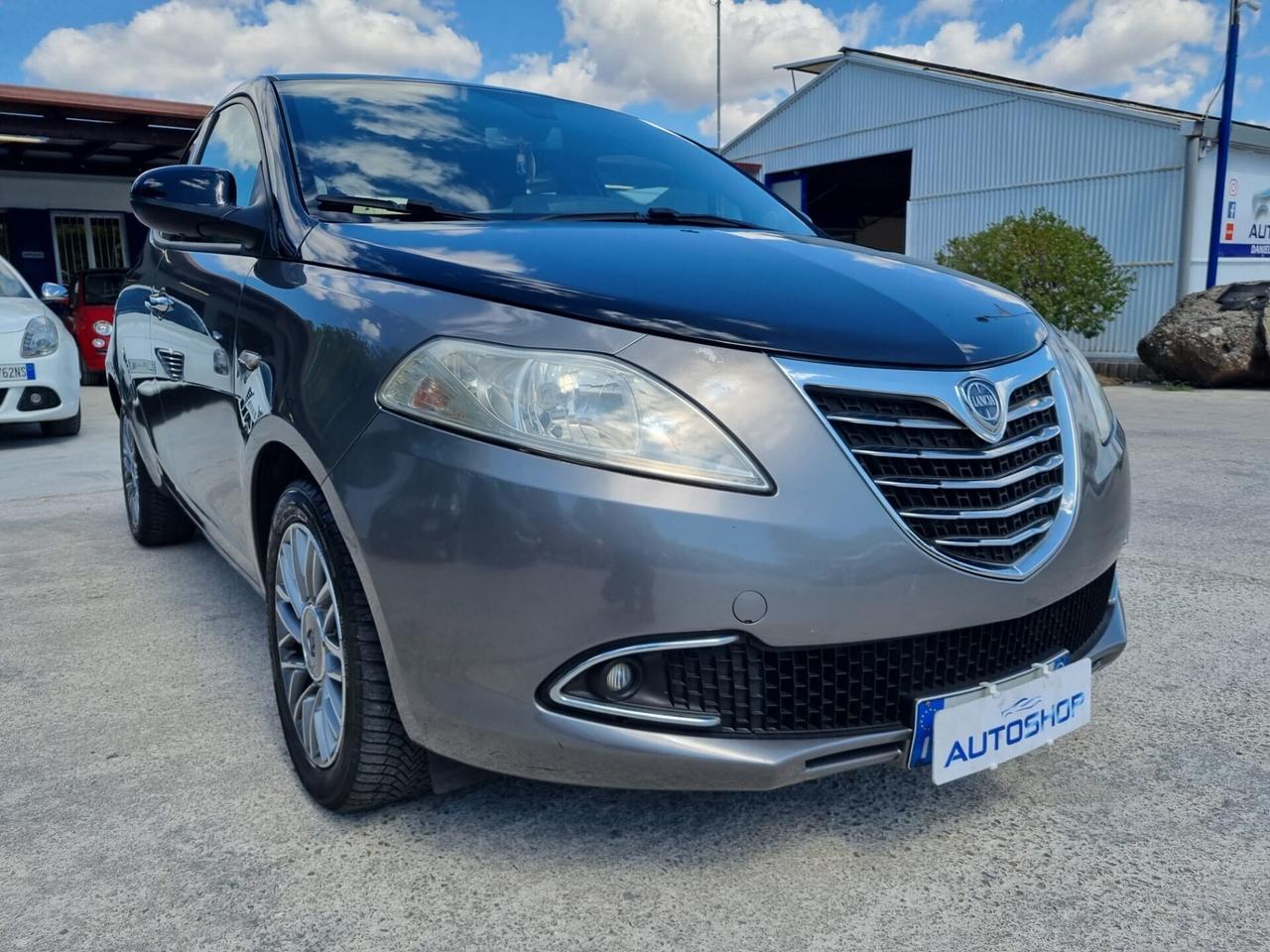 Lancia Ypsilon 1.3 MJT 16V 95 CV 5 porte S&S Plati