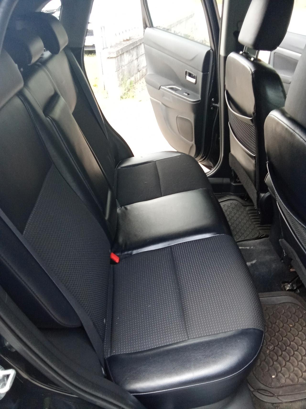 Citroen C4 Aircross 1.6 HDi 115 Exclusive 012
