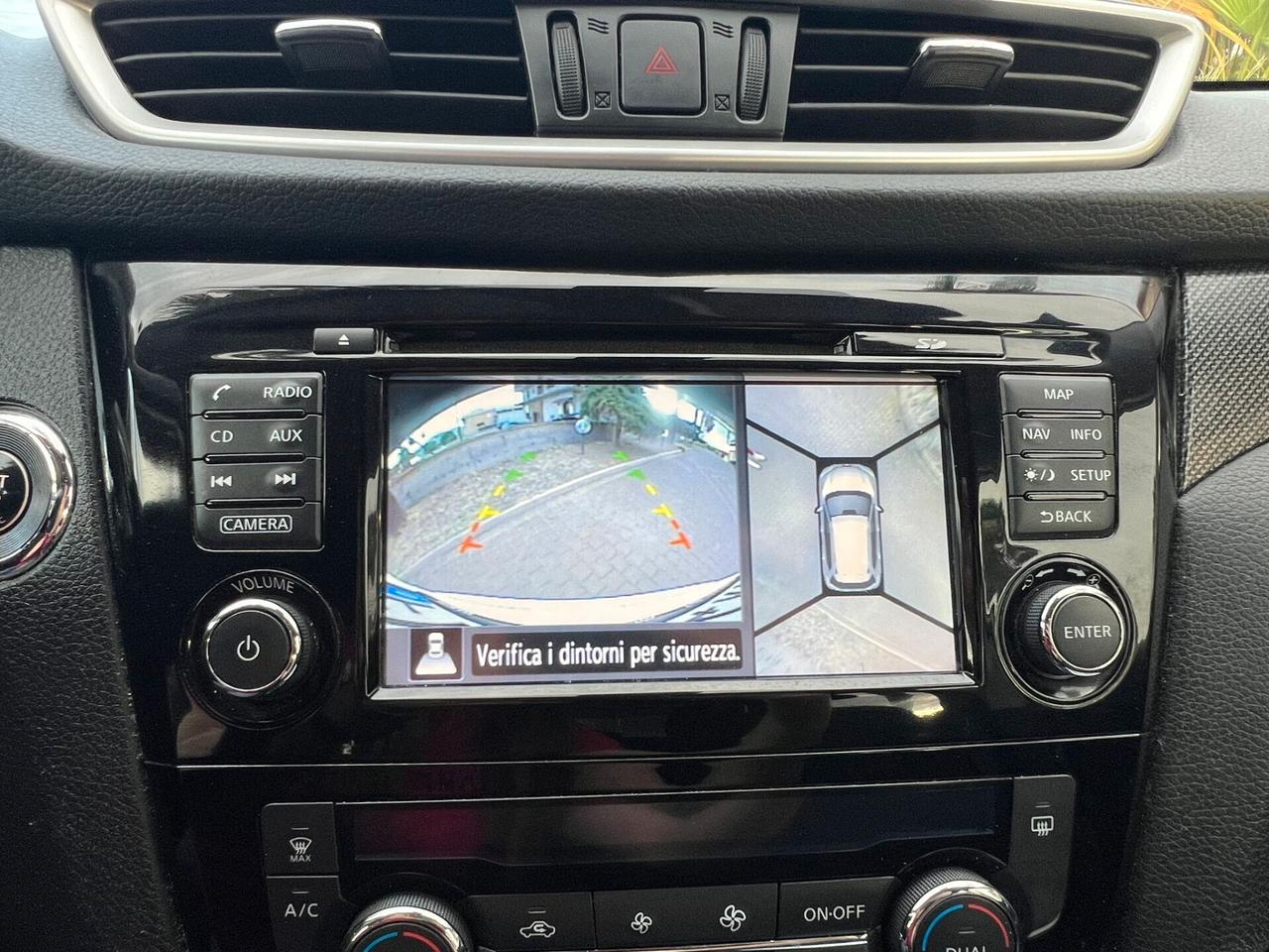 Nissan X-Trail 1.6 dCi 2WD Tekna